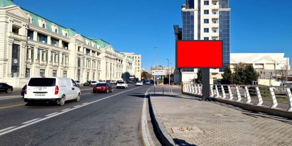 SL 026, Neftçilər pr. Dalğa Plazanın qarşısı