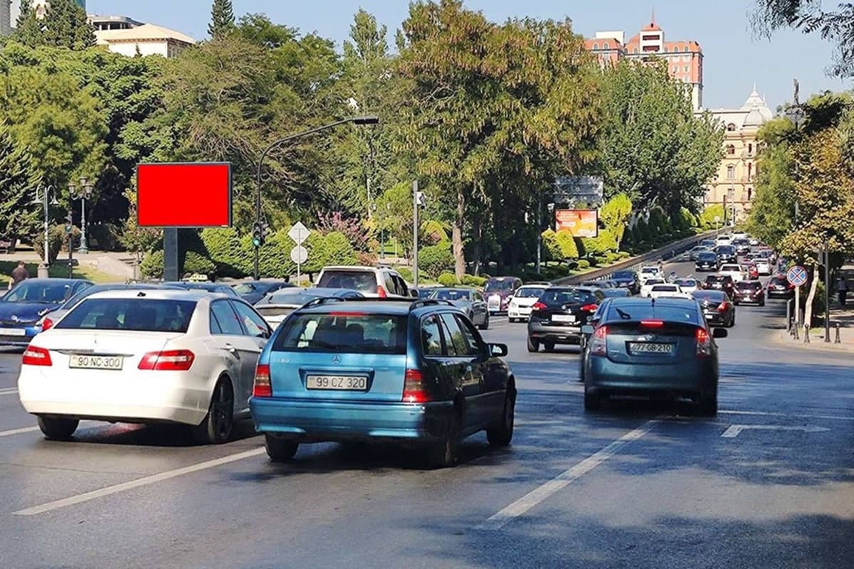 SL 080, A.A.Bakıxanov küç -S.Vurğun küç