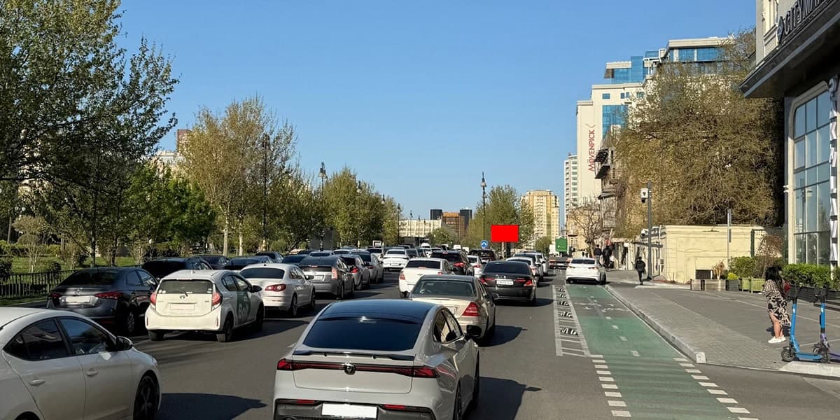 LD 070, M.Əliyev küç.Qış parkı