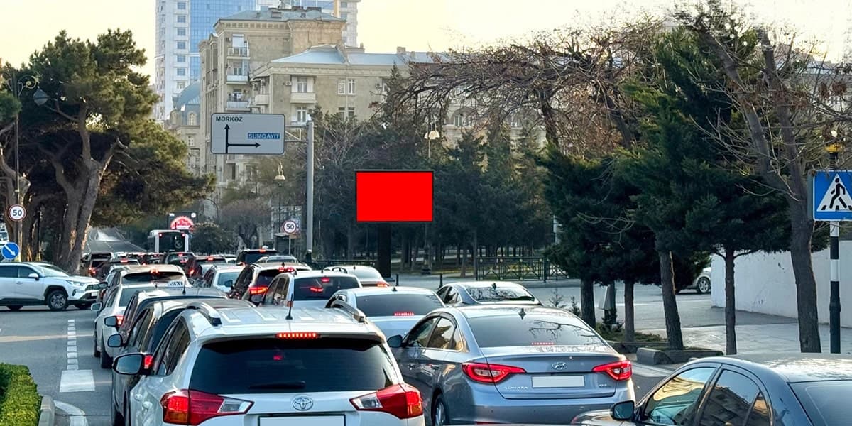 LD 104, S.Vurğun küç.Türkiyə səfirliyinin yanı