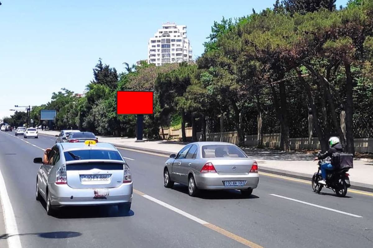 SL 105, Tbilisi pr(Avropa otelinin yaxınlığı)